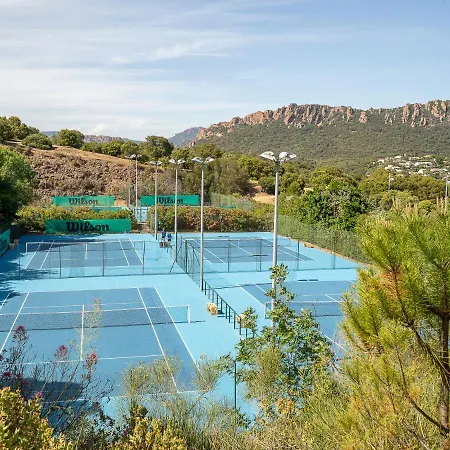 شقة L'esquinade - G1 103 By Interhome *