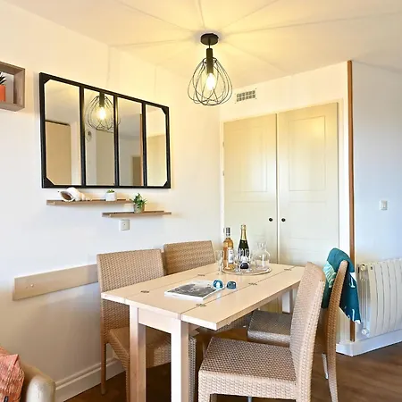 شقة L'esquinade - G1 103 By Interhome Saint-Raphaël