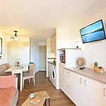 L'esquinade - G1 103 By Interhome * Saint-Raphaël