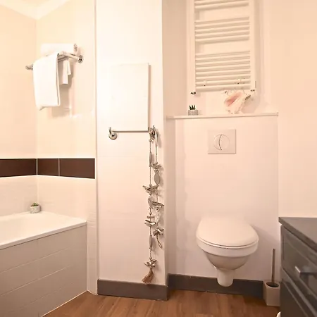 L'esquinade - G1 103 By Interhome アパート Saint-Raphaël