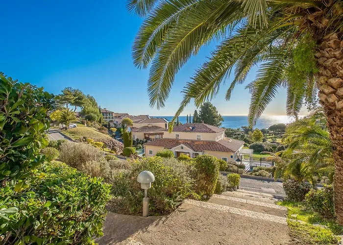 L'esquinade - G1 103 By Interhome * Saint-Raphaël