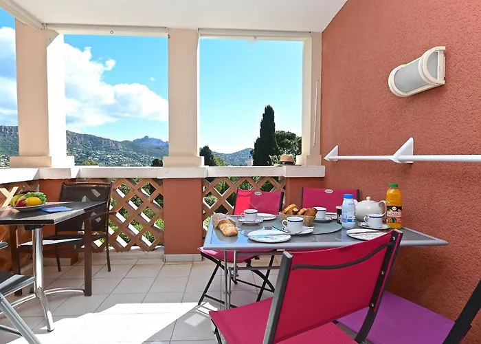 L'esquinade - G1 103 By Interhome * Saint-Raphaël