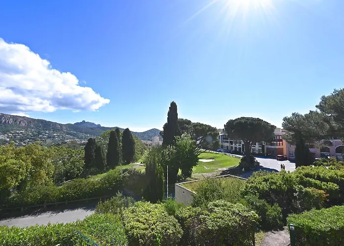 L'esquinade - G1 103 By Interhome