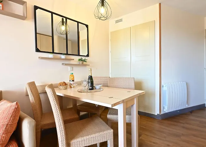 L'esquinade - G1 103 By Interhome