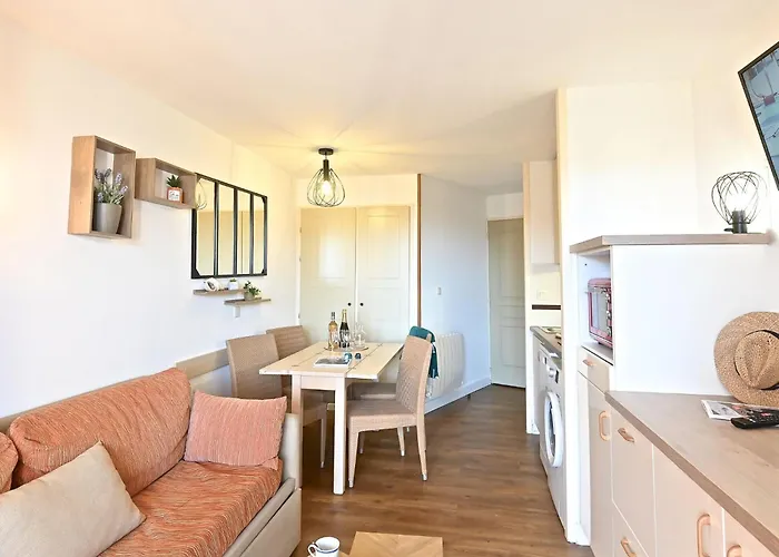 L'esquinade - G1 103 By Interhome Apartman *