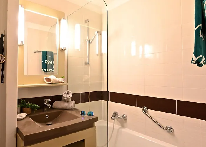 L'esquinade - G1 103 By Interhome *